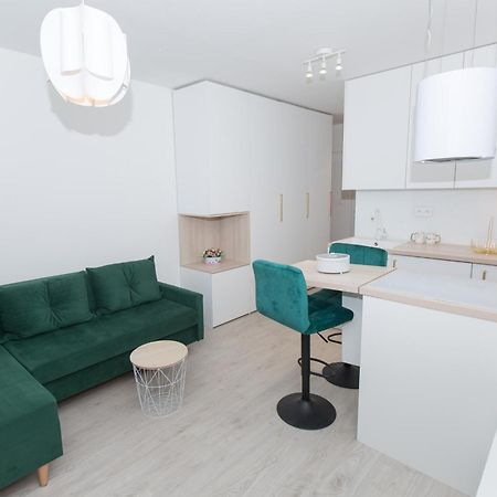 Apartment In The Center Of Bratislava Kosicka 52 Luaran gambar
