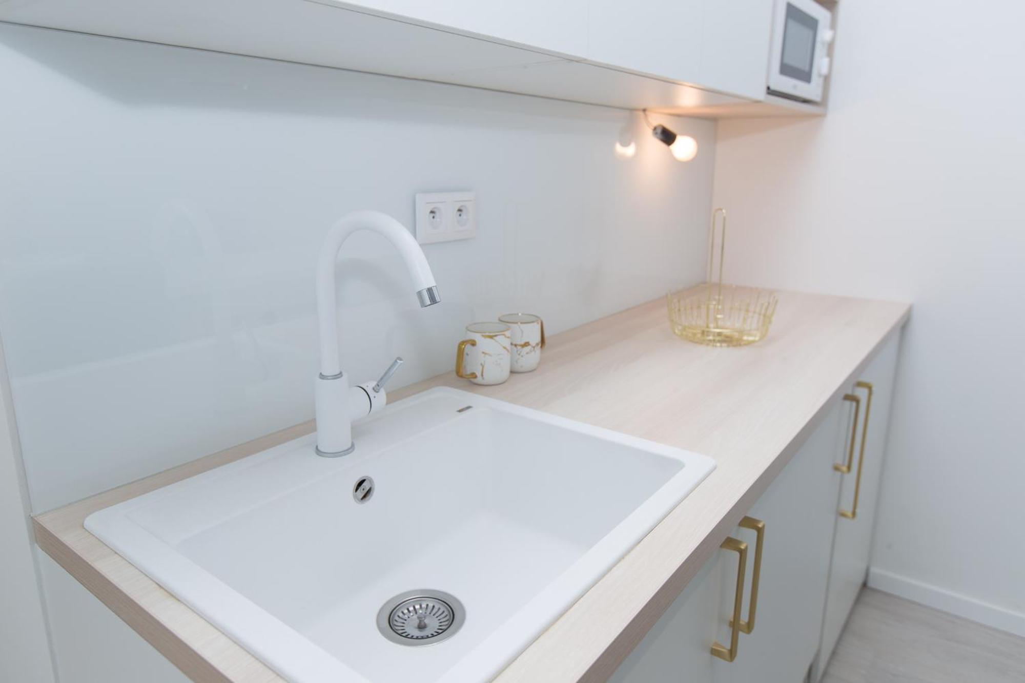 Apartment In The Center Of Bratislava Kosicka 52 Luaran gambar