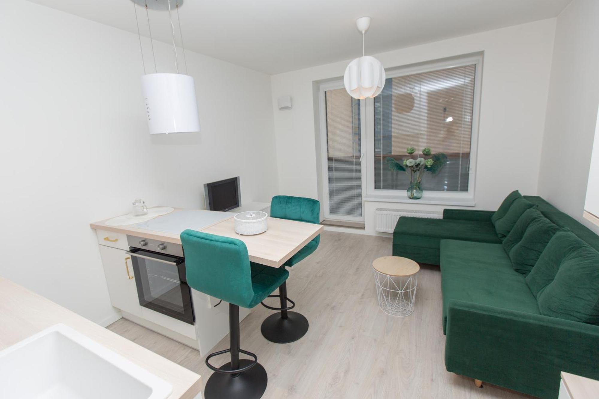 Apartment In The Center Of Bratislava Kosicka 52 Luaran gambar