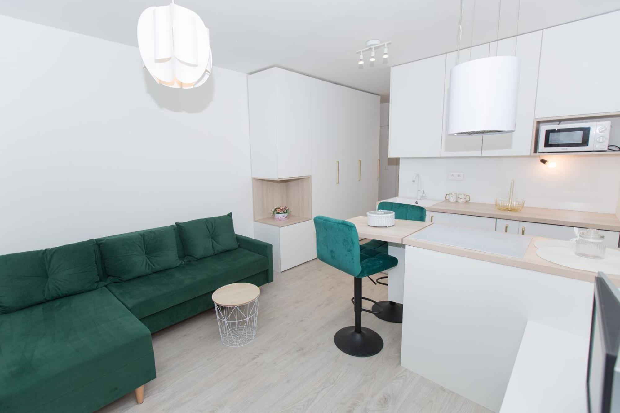 Apartment In The Center Of Bratislava Kosicka 52 Luaran gambar